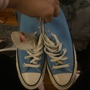 blue converse